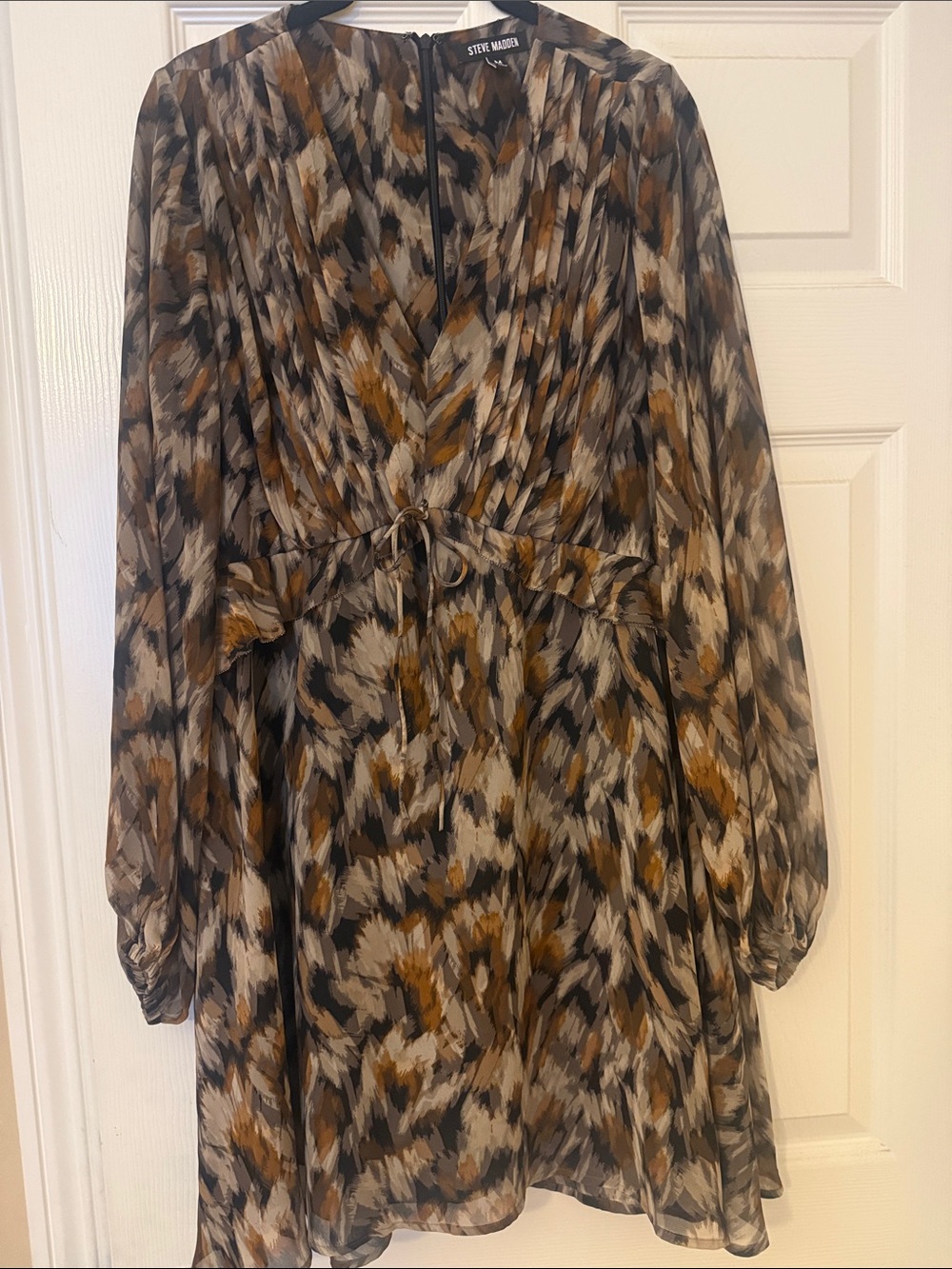Steve Madden Brown, Tan and Black Abstract Long Sleeve Dress